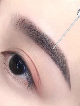 Combo phun mày + môi (giảm 10%)